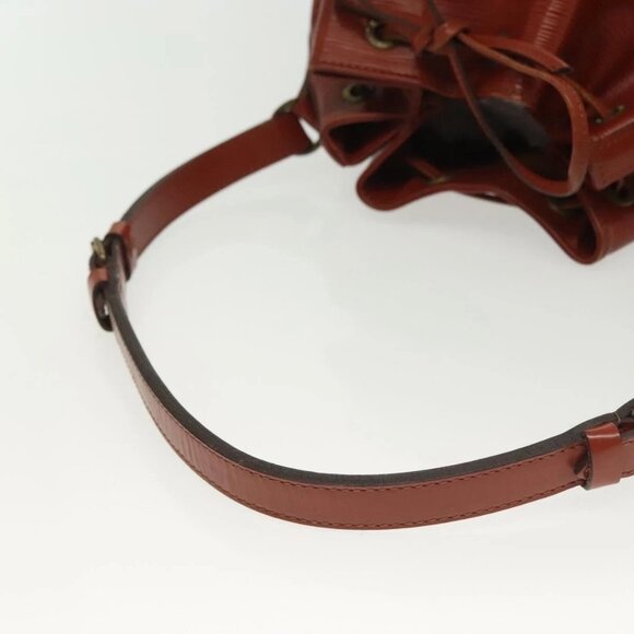 LOUIS VUITTON Epi Petit Noe Shoulder Bag Brown - Picture 7 of 16